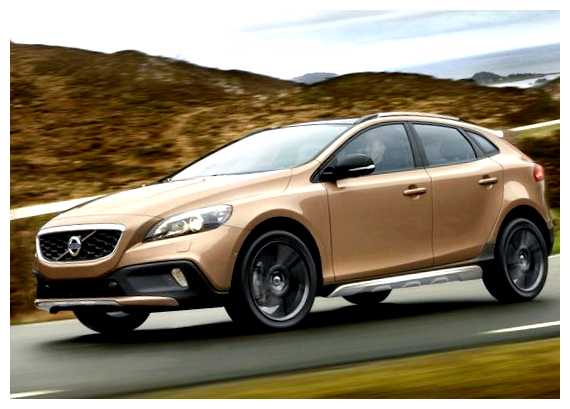 Сколько литров бак Volvo V40